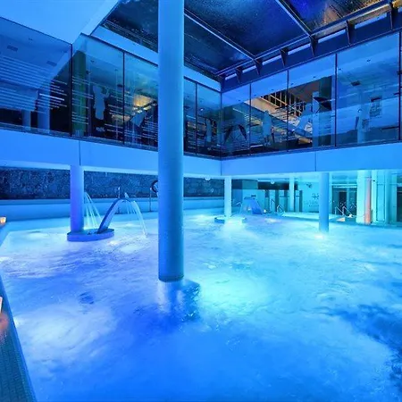 Balneario 4* La Hermida