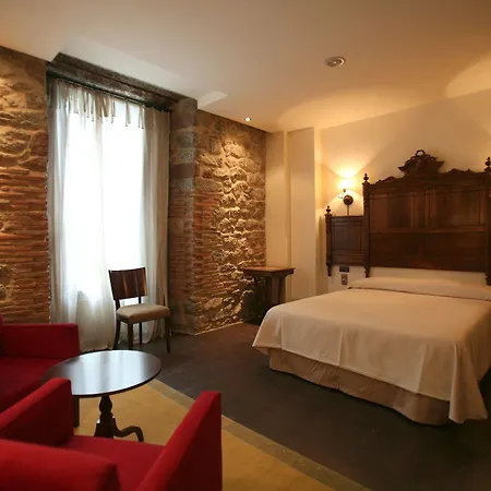 Balneario 4* La Hermida