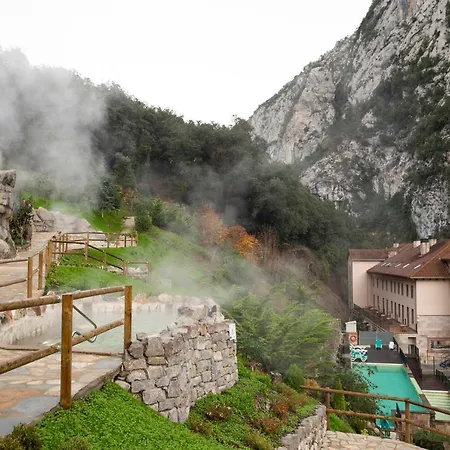 Balneario Hotell La Hermida