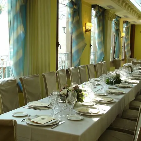 Balneario Hotell La Hermida