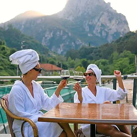 Balneario Hotell 4*