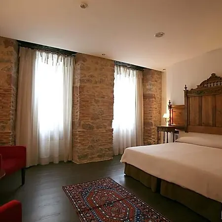 Balneario 4* La Hermida