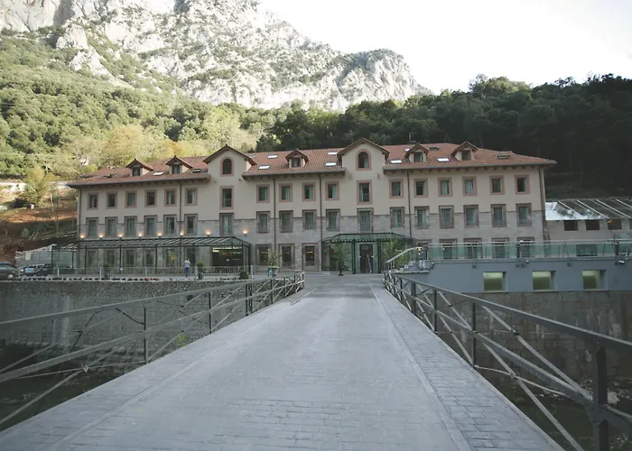 Hotel Balneario La Hermida